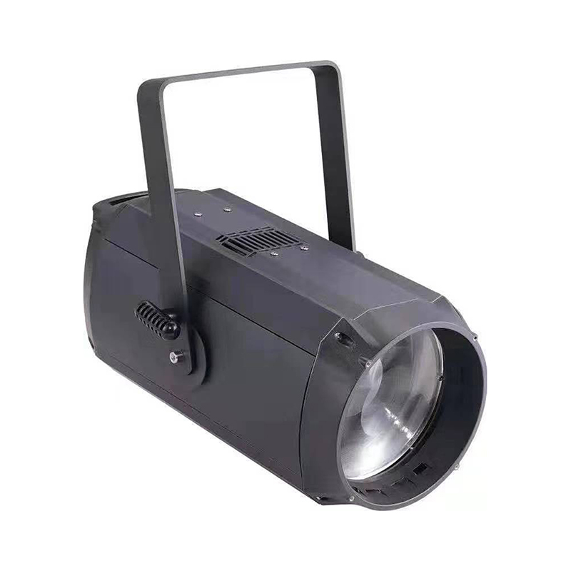200W LED COB 面光調(diào)焦帕燈